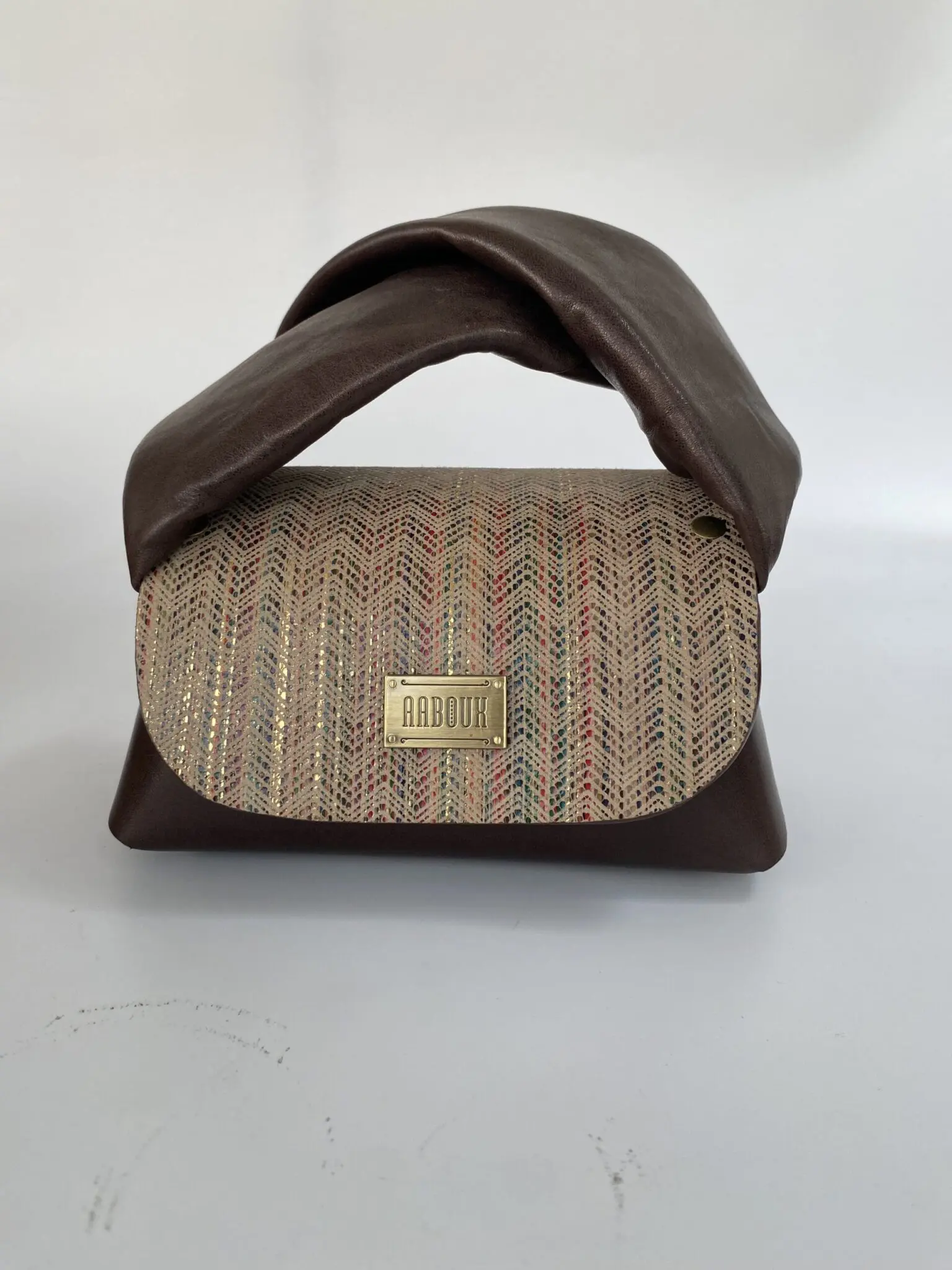 Nury Brown & Cream Chevron Pattern