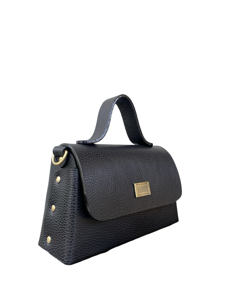 Lina Black Pebble Grain