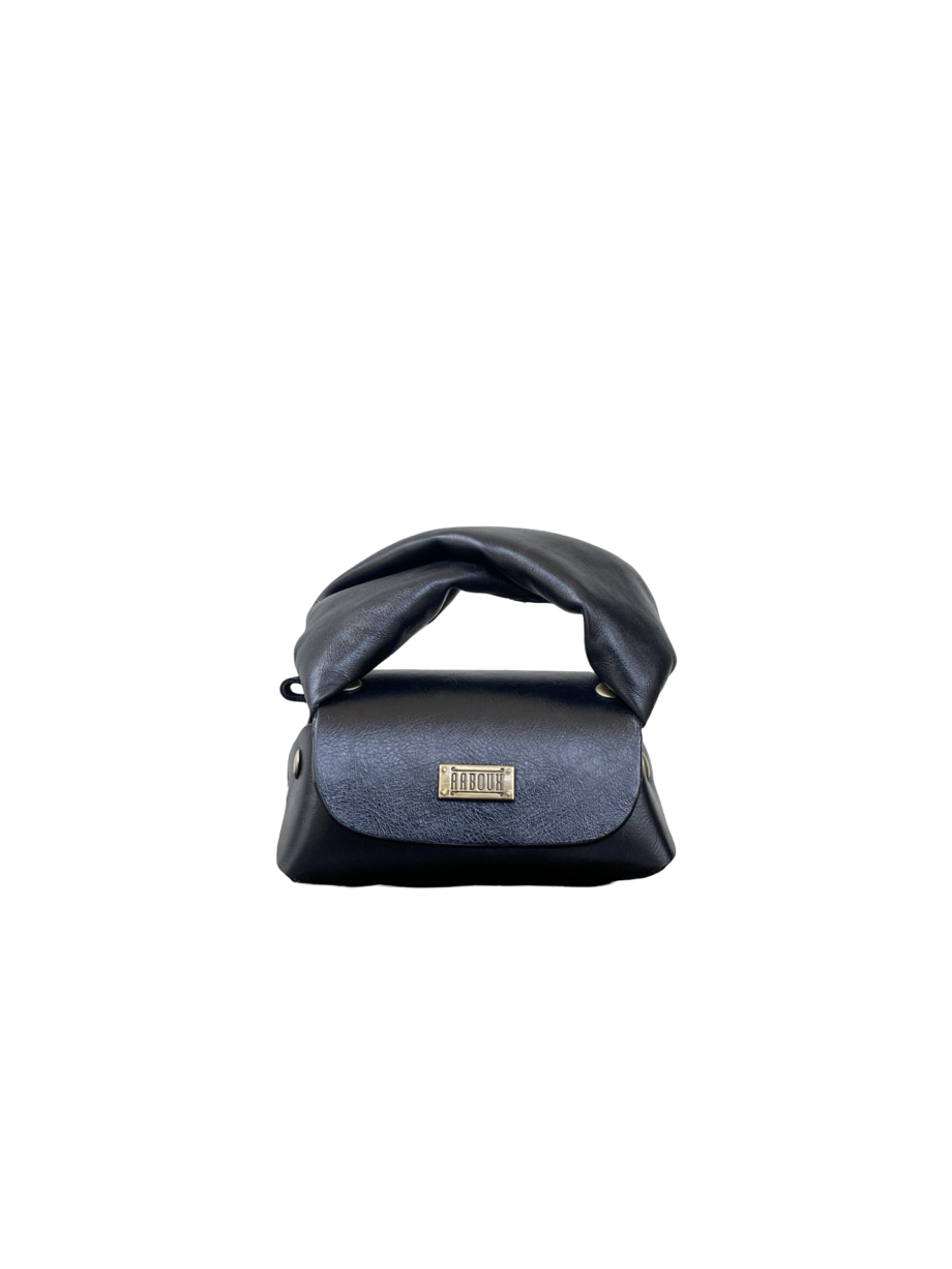 Lily Black Smooth Grain