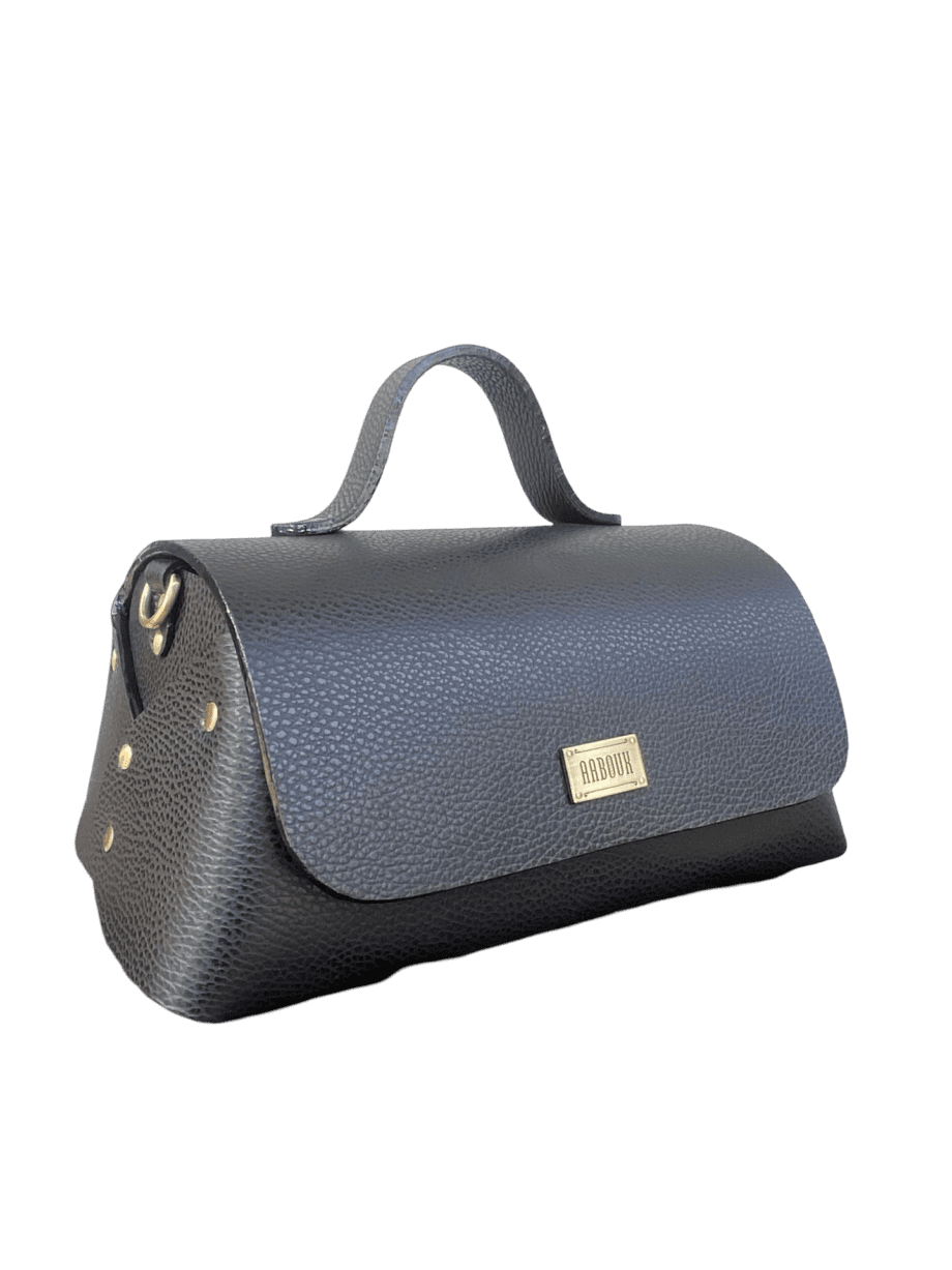 Mila Black Pebble Grain