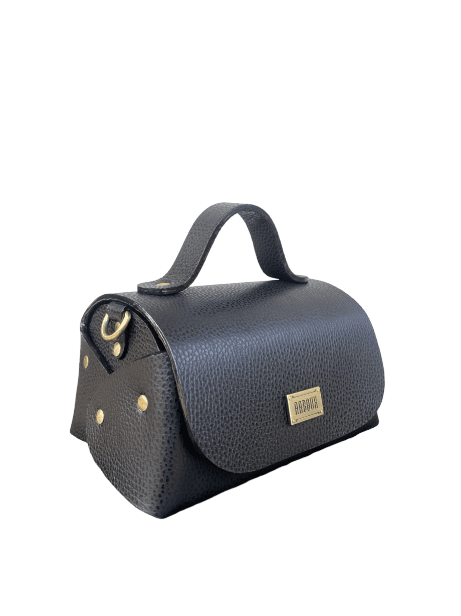 Mira XO Black Pebble Grain
