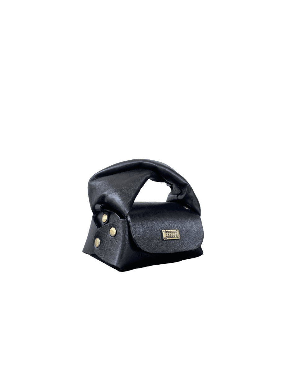 Lily Black Smooth Grain