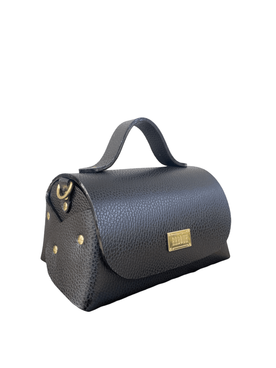 Mira XO Black Pebble Grain